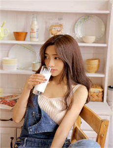 杨丽菁 三级